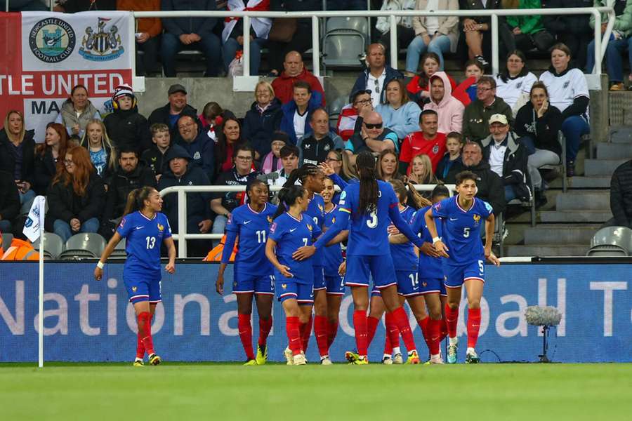 Women's Euro qualifiers round-up: France beat England, Spain win