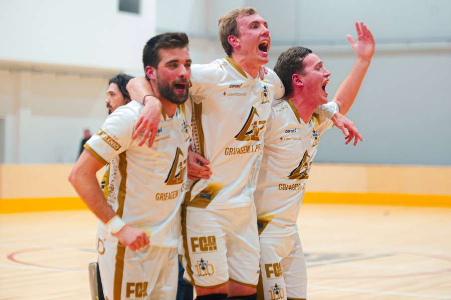 João Ramalho (esquerda), Alex Mount (centro) e Hugo Santos (direita) foram formados no clube