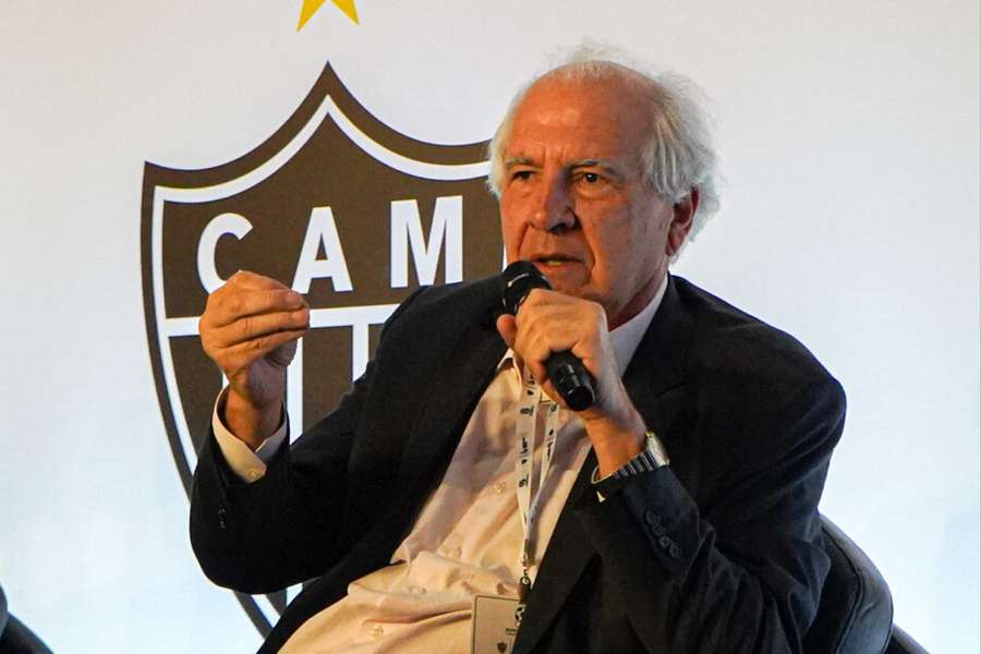 Rubens Menin durante apresentação do balanço atleticano Rubens Menin durante apresentação do balanço atleticano