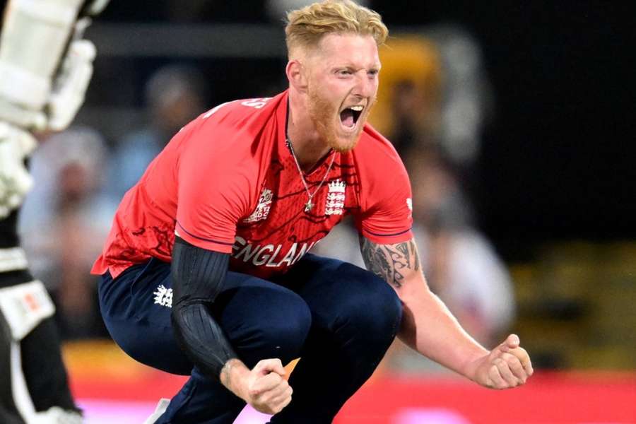 How can England qualify for the semi-finals of the T20 World Cup?