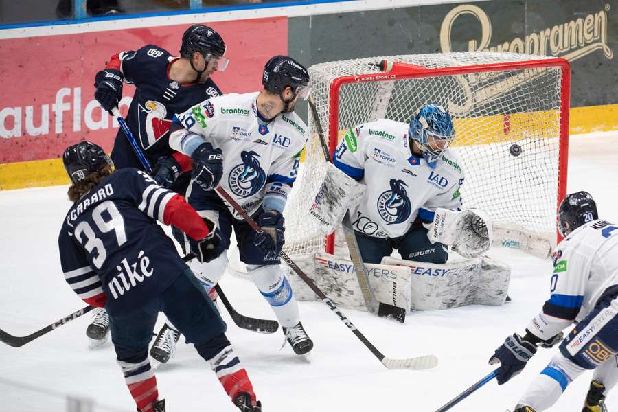 Slovan zdolal Poprad, Nitra otočila zápas v Nových Zámkoch