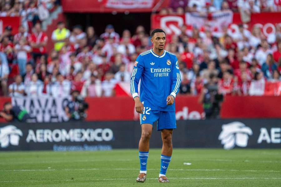 Trent Alexander-Arnold in azione con il Real Madrid Trent Alexander-Arnold in azione con il Real Madrid