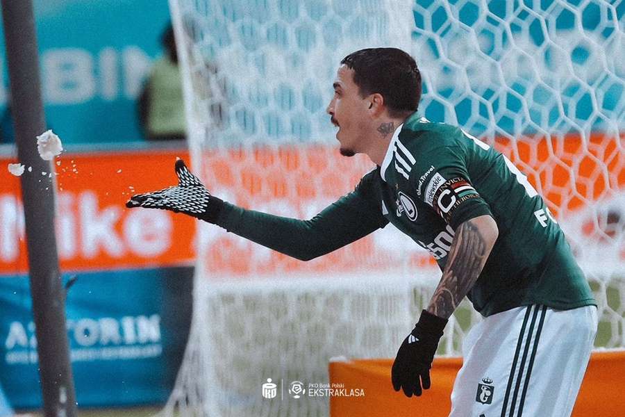 Josué anotou o sétimo golo na presente temporada