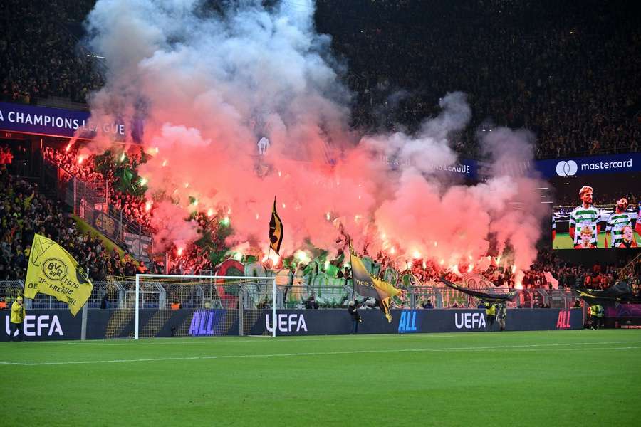 Die Fans von Celtic Glasgow sind sowohl in Dortmund als auch bei Aston Villa negativ aufgefallen.