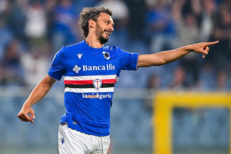 Manolo Gabbiadini of Sampdoria celebrates scoring early in the match