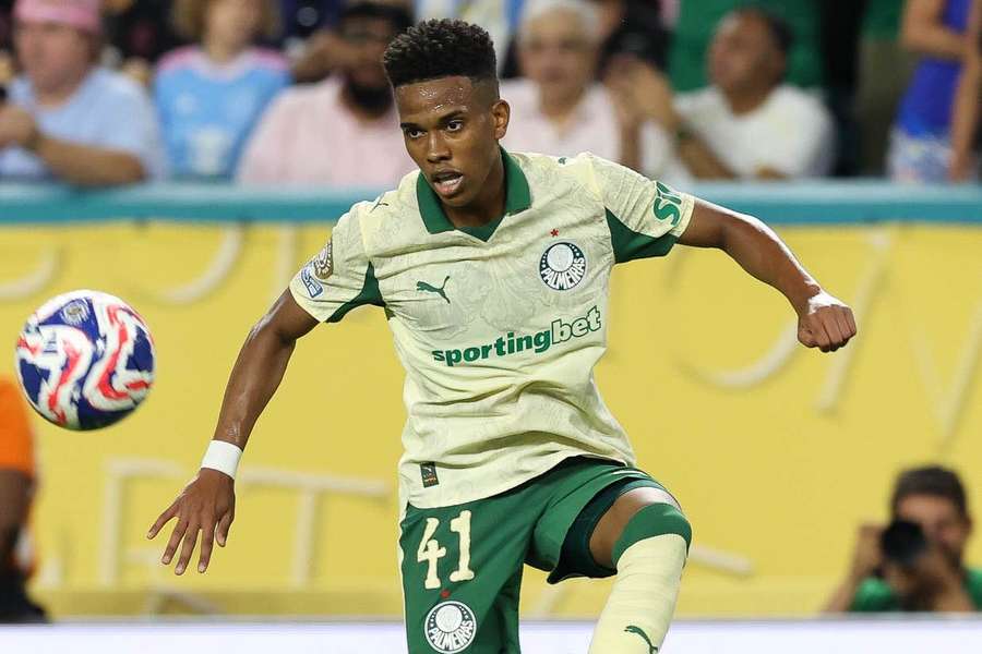 Estêvão ainda não mostrou todo o seu potencial no Mundial de Clubes