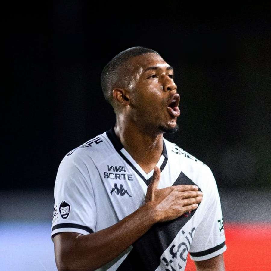 Rayan brilhou na vitória do Vasco sobre o CSA Rayan brilhou na vitória do Vasco sobre o CSA