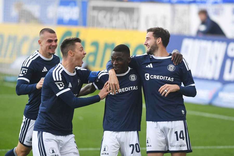 Fotbalisté Olomouci se v případě radosti mohou posunout na druhou příčku tabulky.