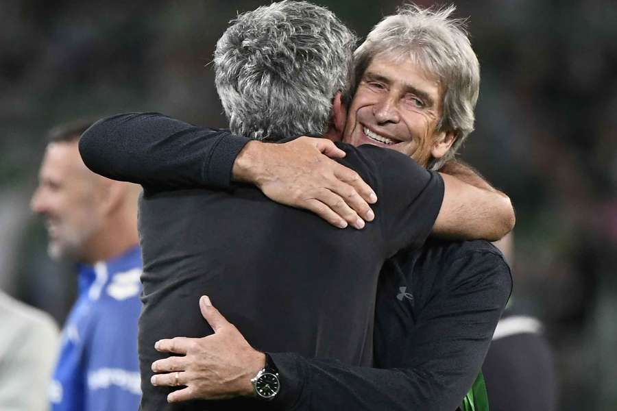 Pellegrini celebra el pase del Betis a la Champions 26/27