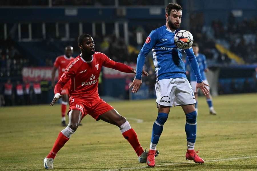UTA s-a impus pe terenul lui Farul 