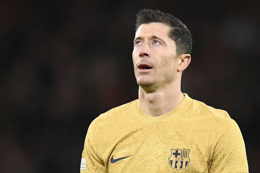 Gol Lewandowskiego nie zmywa wstydu z Barcelony, historyczna porażka