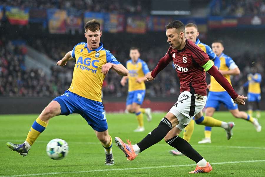 Sparta pozici favorita nepotvrdila. Sparta pozici favorita nepotvrdila.