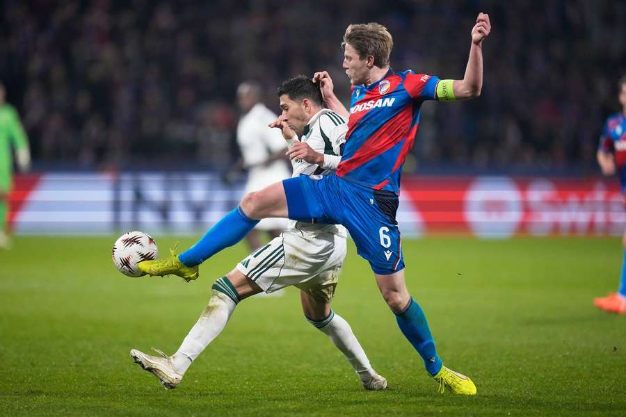 Červ střídal ve druhé půli utkání.