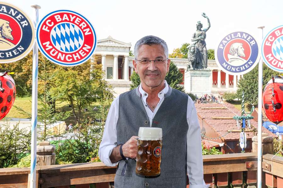 Herbert Hainer beim Oktoberfest 2024.