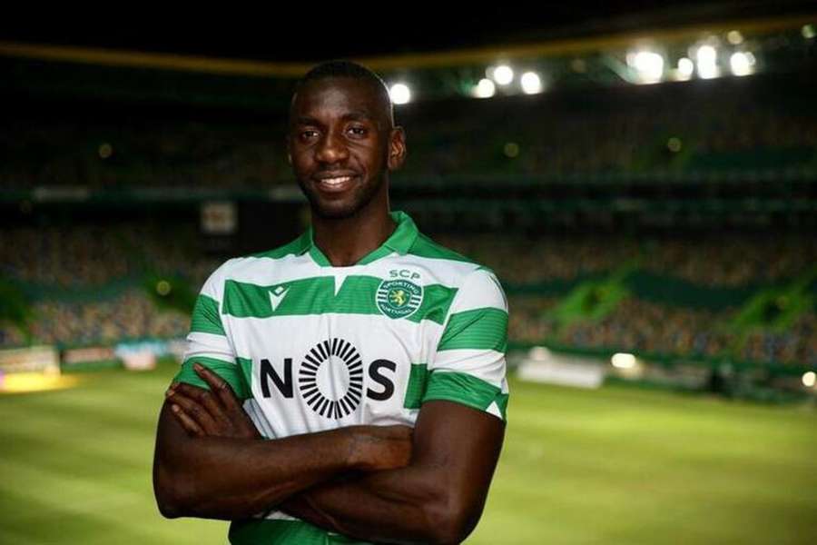 Bolasie na apresentação como jogador do Sporting