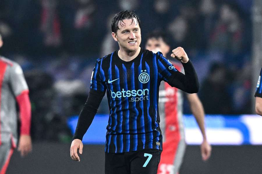 Cudowny gol Piotra Zielińskiego ozdobą zwycięstwa Interu w Cremonie Cudowny gol Piotra Zielińskiego ozdobą zwycięstwa Interu w Cremonie