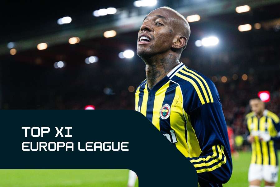 Talisca festeggia la sua tripletta