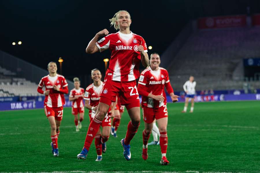 Bayern siegt gegen Essen.