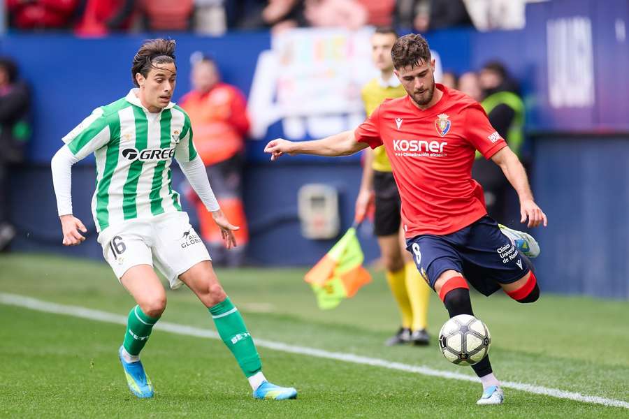 Osasuna recibió al Betis en El Sadar