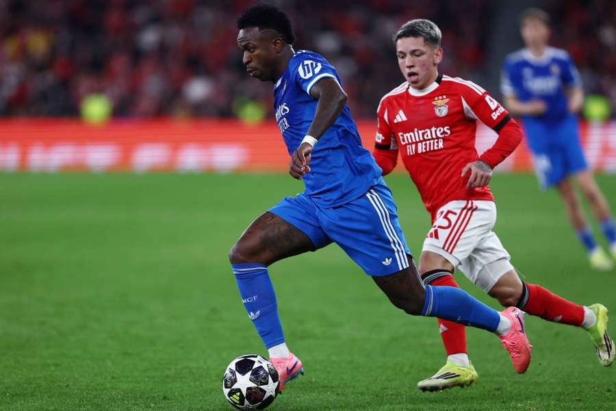 Prestianni em duelo com Vinícius