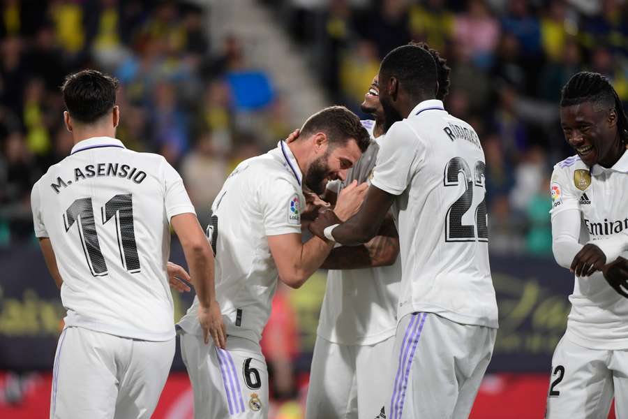 Il Real Madrid festeggia a Cadiz