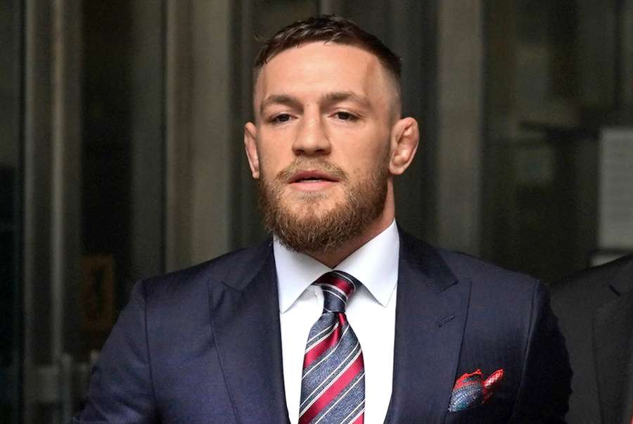 El luchador irlandés de artes marciales mixtas Conor McGregor