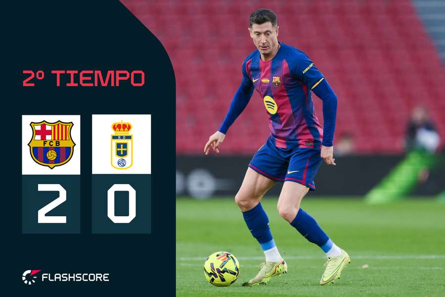 Lewandowski, titular en el Barça