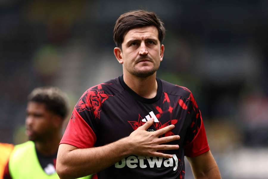 Simpson backs Harry Maguire to become a manager, says Luke Shaw could leave Man Utd Simpson backs Harry Maguire to become a manager, says Luke Shaw could leave Man Utd