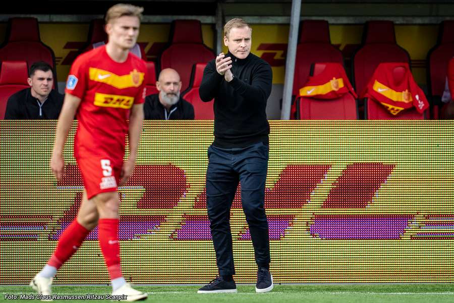 FC Nordsjællands cheftræner Johannes Hoff Thorup under 3F Superliga-kampen mellem FC Nordsjælland og Brøndby IF