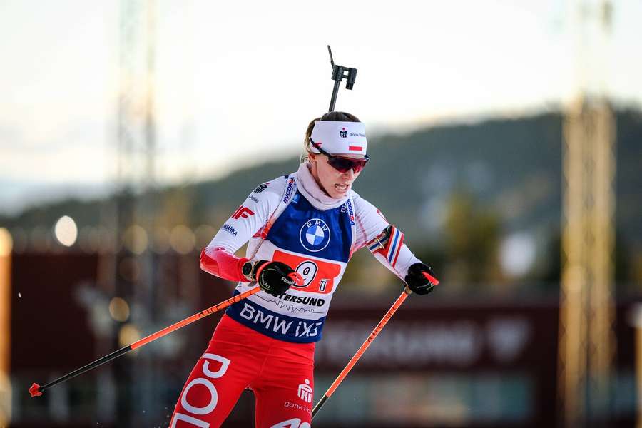 Natalia Sidorowicz zajęła 20. miejsce podczas sprintu w Hochfilzen. Triumf Lou Jeanmonnot Natalia Sidorowicz zajęła 20. miejsce podczas sprintu w Hochfilzen. Triumf Lou Jeanmonnot