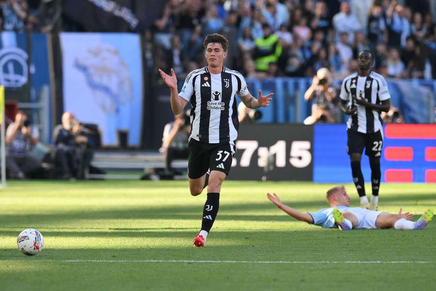 REVEALED: Man City targeting three young fullbacks as Walker departs
