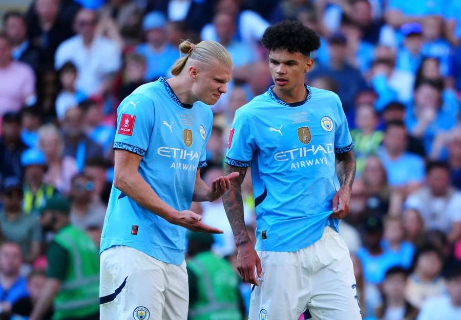 Erling Haaland talks to Nico O'Reilly during the FA Cup Final against Crystal Palace at Wembley Stadium on 17 May 2025 Erling Haaland talks to Nico O'Reilly during the FA Cup Final against Crystal Palace at Wembley Stadium on 17 May 2025