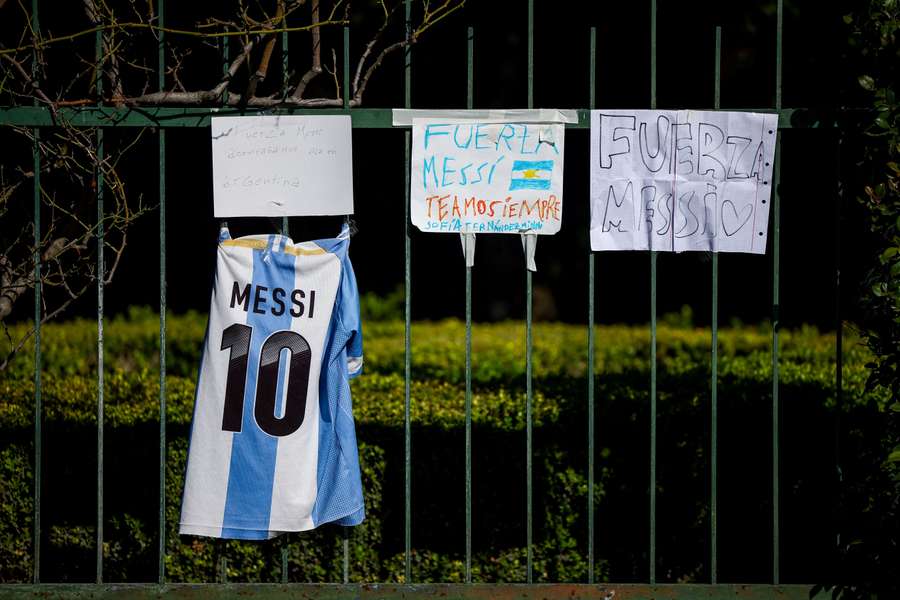Los aficionados se vuelvan con Leo Messi