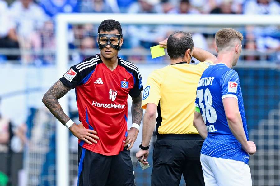 Leeds United, Fulham and West Ham to fight for Hamburg striker Selke on contract expiry
