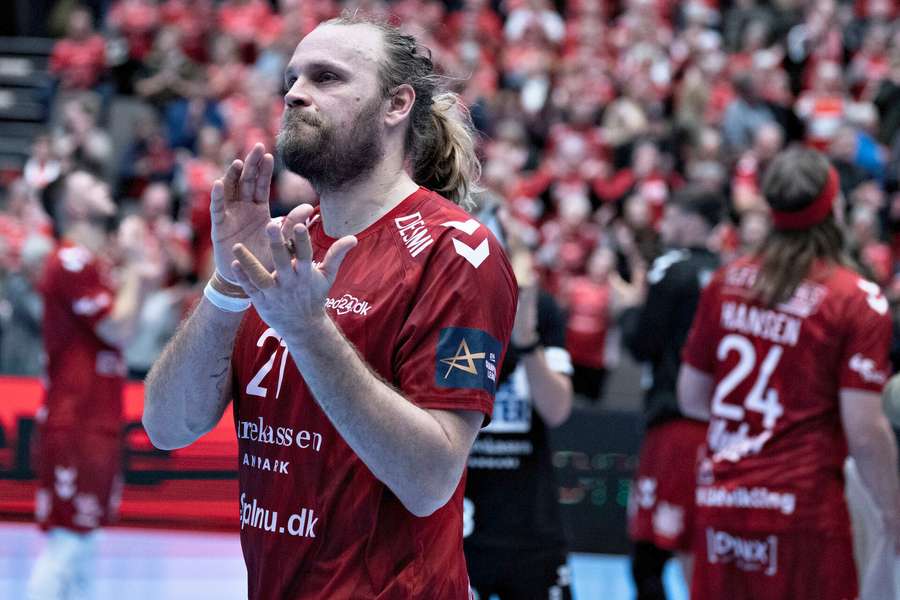 Henrik Møllgaard skal også tørne ud for Aalborg Håndbold i næste sæson.