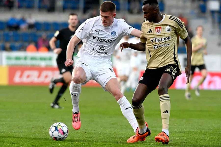 Dynamo České Budějovice hraje na půdě Slovácka.