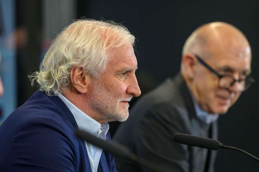 Rudi Völler und Bernd Neuendorf stehen dem Sportausschuss des Deutschen Bundestages Rede und Antwort.