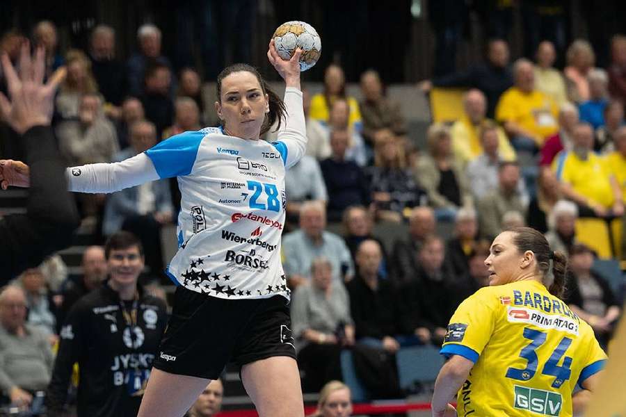 CSM Bucureşti, victorioasă în deplasare în Liga Campionilor la handbal feminin