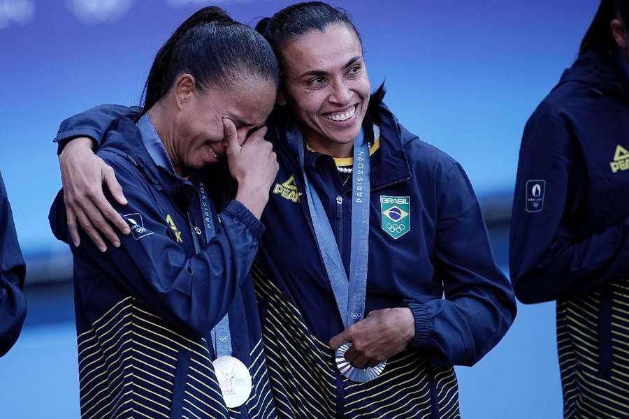 Marta recebeu sua 3ª prata em Jogos Olímpicos após nova derrota para os EUA em uma final