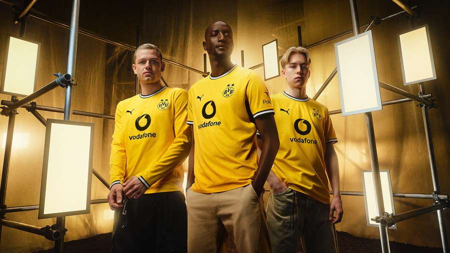 Dortmund home kit Dortmund home kit