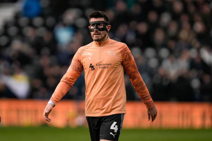 Millwall bolster defence with Danny Batth signing Millwall bolster defence with Danny Batth signing