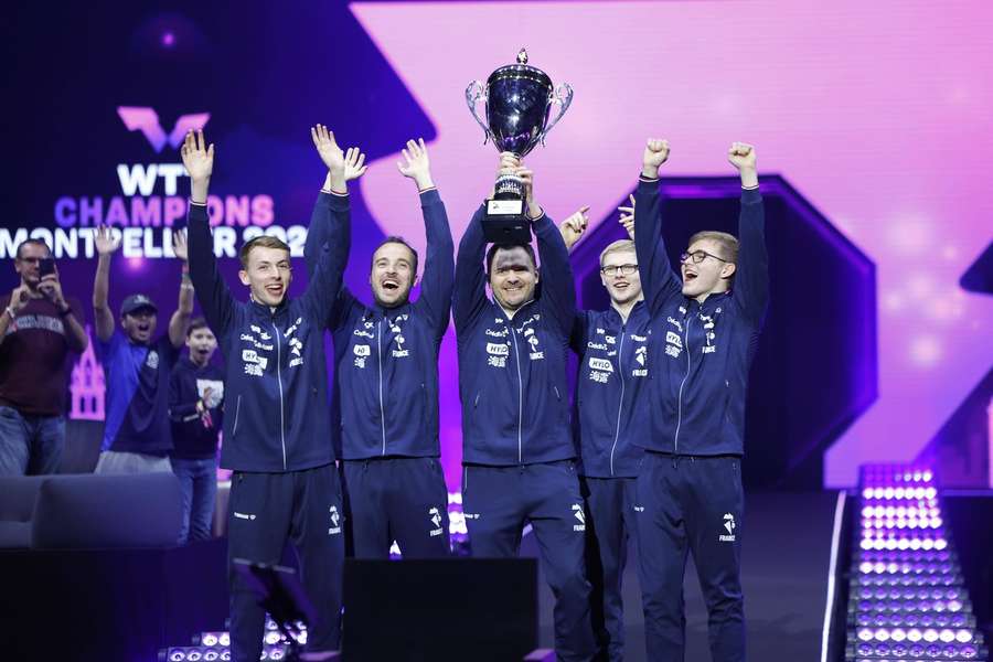 Les Français célébrant leur titre européen à Montpellier le 31 octobre. Les Français célébrant leur titre européen à Montpellier le 31 octobre.