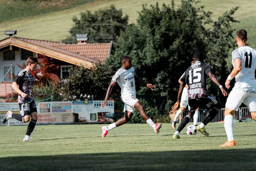 Hradec v přípravě remizoval.