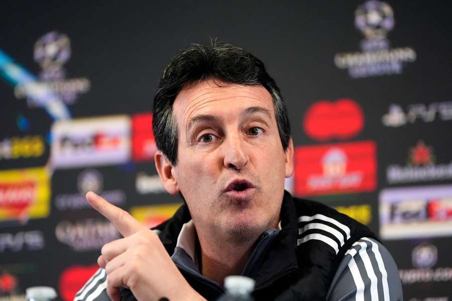 Emery parla con i media in vista della sfida tra Villa e PSG