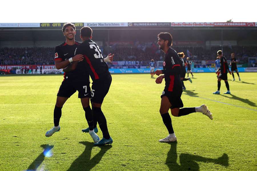 Eintracht Frankfurt ocupa a vice-liderança da Bundesliga