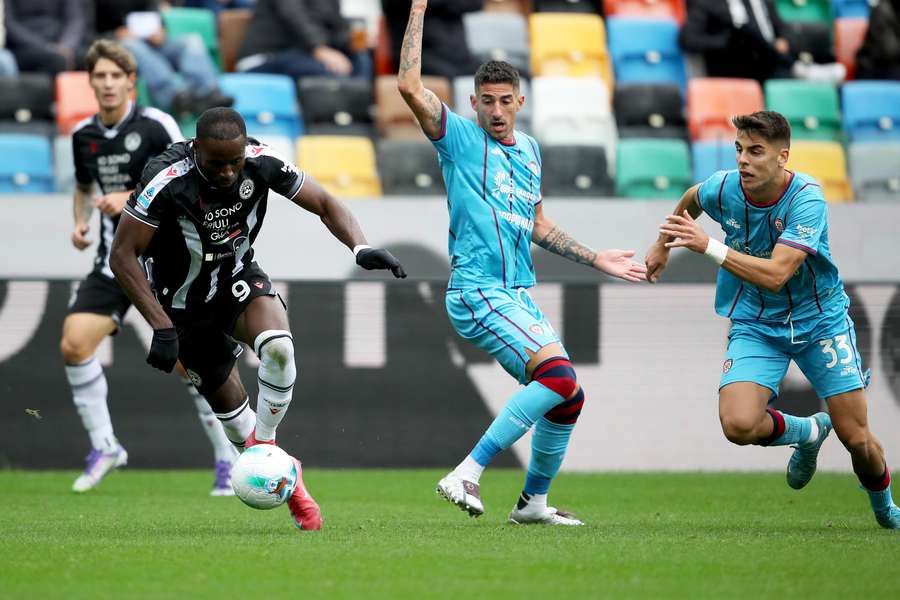 Slovák nastupuje v Cagliari pravidelne.
