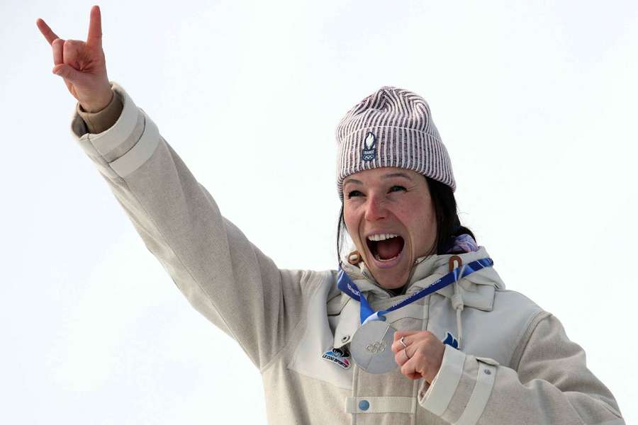 Romane Miradoli, c'est l'argent !