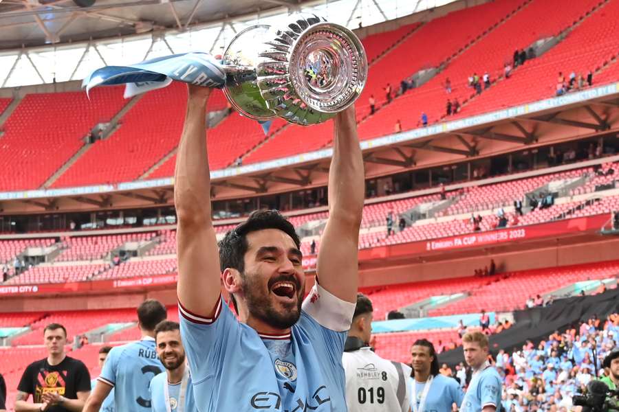 Ilkay Gündogan gewann zuletzt mit ManCity den FA Cup, als Kapitän durfte er die Trophäe zuerst in die Höhe stemmen