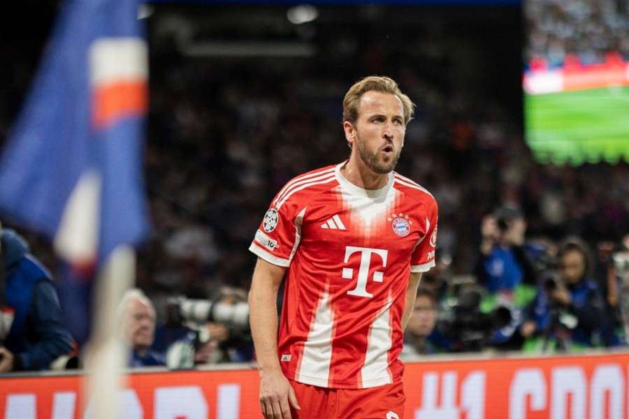 Harry Kane v zápase PSG proti Bayernu.