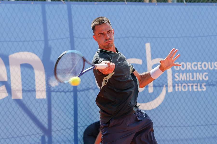 Cezar Crețu a adus României primul punct în întâlnirea cu Indonezia din Cupa Davis Cezar Crețu a adus României primul punct în întâlnirea cu Indonezia din Cupa Davis